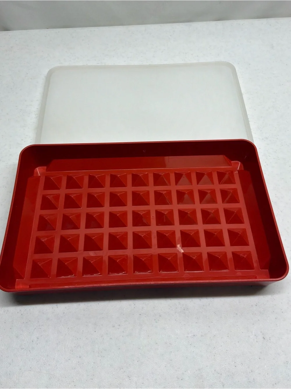 Vintage Tupperware Deli Meat Keeper Paprika Red with Lid Made in USA Drain